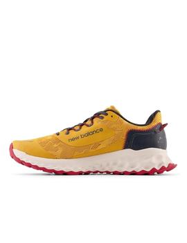 Zapatilla NB M Fresh Foam Garoe Trail Amarillo