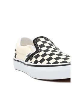 Zapatilla Vans UY Classic Slip-On Negro/Blanco