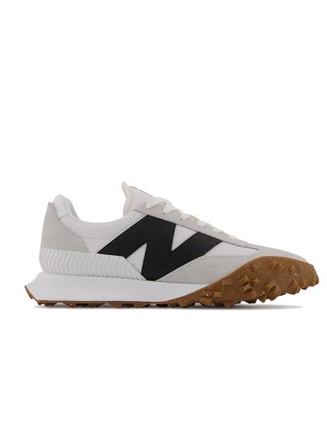New balance hotsell blancas y negras