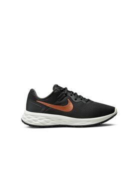 Zapatilla Nike W Revolution 6 NN Gris/Bronce