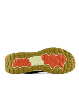 Zapatilla NB M Fresh Foam Garo Verde/Oro