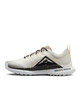 Zapatilla Nike M Pegasus Trail 4 Blanca/Negra