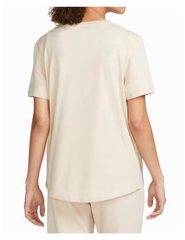 Camiseta Nike W Sportsewar Club Beige