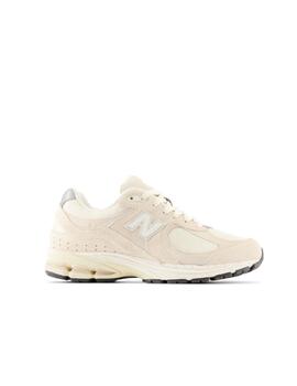 Zapatilla New Balance 2002 Beige