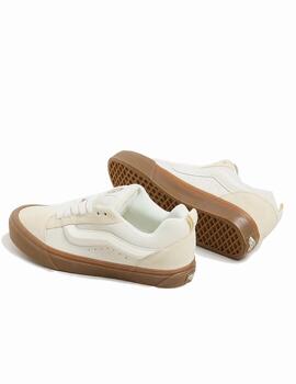 Zapatilla Vans UA Knu Skool Beige