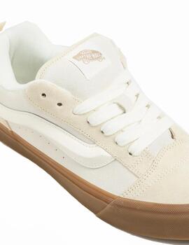 Zapatilla Vans UA Knu Skool Beige