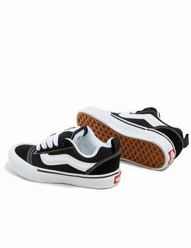 Zapatilla Vans UY Knu Skool Negro/Blanco