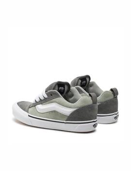 Zapatilla Vans JN knu Skool Gris/Blanco