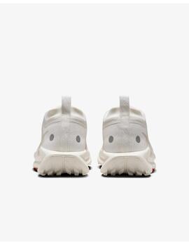 Zapatilla Nike W Pegasus Trail 5 GTX Crema/Naranja