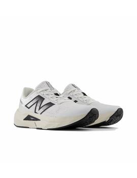Zapatilla NB GS FuelCell Propel C5 Blanco/Negro