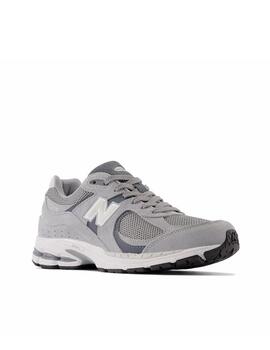 Zapatilla New Balance U 2002RST Gris