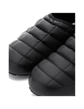 Pantuflas TNF M Thermoball Traction Mule V Negro