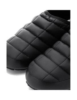Pantuflas TNF W Thermoball Traction Mule V Negro