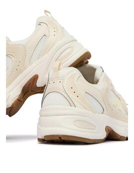 Zapatilla New Balance GS 530UL Beige/Blanco/Gum