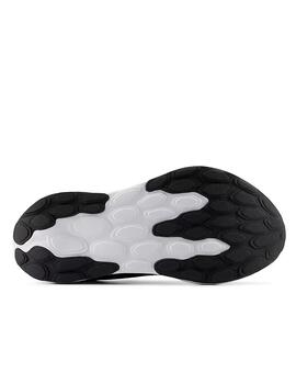 Zapatilla NB W Fresh Foam 520 LK9 Negro/Plata