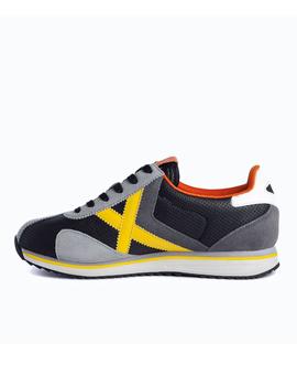 Zapatilla Munich Sapporo 134 Negro/Amarillo