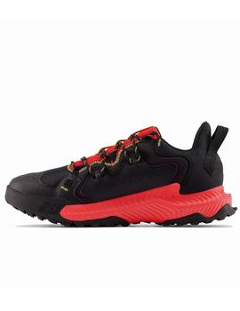 Zapatilla New Balance Shando Hombre Negro y Coral